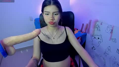 Snapshot of bigfinger125 chatting on 25, 3, 2026 Lucy and Fred online show from 25, 3, 2026