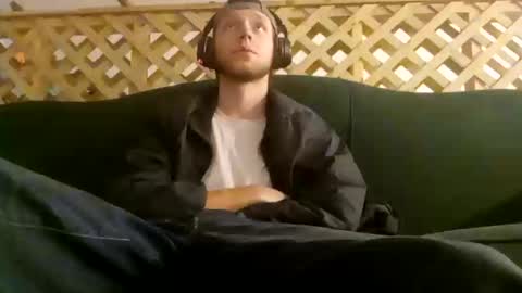 Snapshot of biggestboiiii chatting on 7, 3, 2025 biggestboiiii online show from 7, 3, 2025