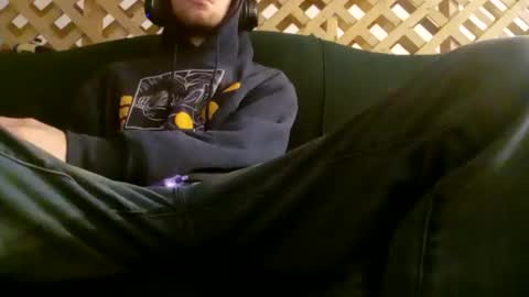 Snapshot of biggestboiiii chatting on 3, 4, 2026 biggestboiiii online show from 3, 4, 2026