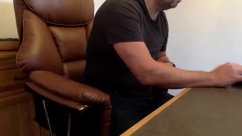 Snapshot of biggestjack1 chatting on 26, 2, 2026 TheBiggestJack online show from 26, 2, 2026