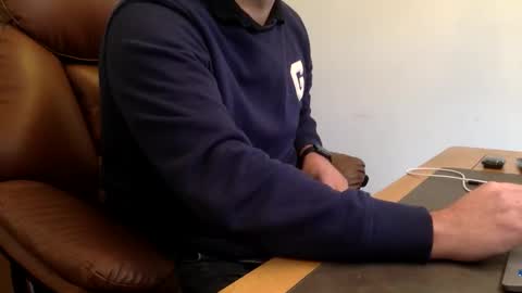 Snapshot of biggestjack1 chatting on 21, 4, 2026 TheBiggestJack online show from 21, 4, 2026