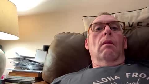 Snapshot of biggloves4bighands chatting on 20, 5, 2026 biggloves4bighands online show from 20, 5, 2026