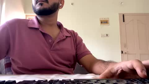 bighandsomesatisfy online show from 19, 1, 2025