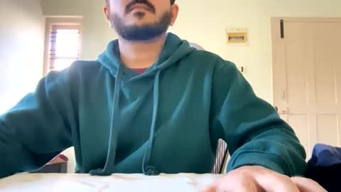 bighandsomesatisfy online show from 25, 1, 2025