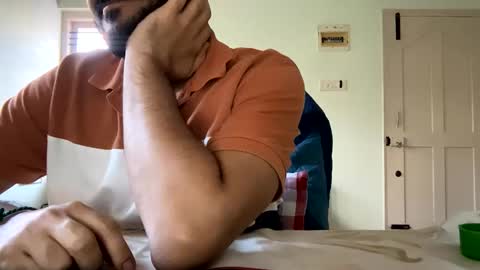 bighandsomesatisfy online show from 27, 1, 2025