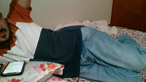 bighandsomesatisfy online show from 30, 1, 2025