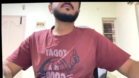 bighandsomesatisfy online show from 28, 9, 2025