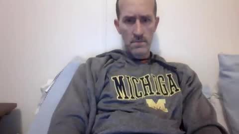 Snapshot of bighugemouthful chatting on 6, 3, 2025 Chaz online show from 6, 3, 2025