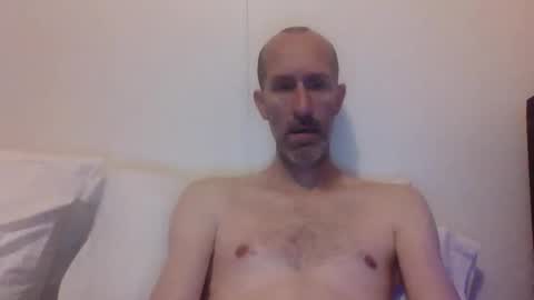 Snapshot of bighugemouthful chatting on 16, 10, 2025 Chaz online show from 16, 10, 2025