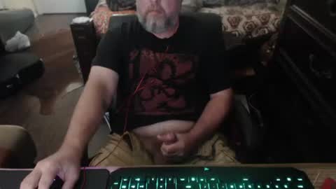 Snapshot of bighugmugg chatting on 22, 11, 2025 bighugmugg online show from 22, 11, 2025