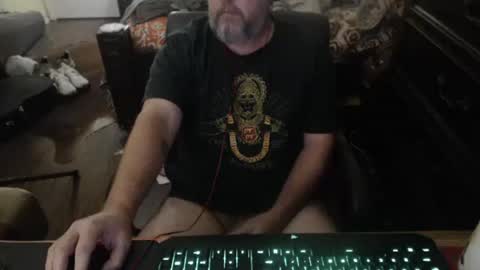 Snapshot of bighugmugg chatting on 30, 11, 2025 bighugmugg online show from 30, 11, 2025