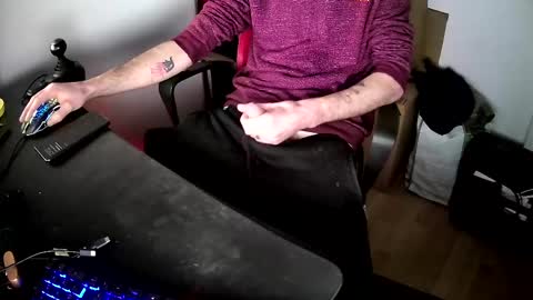 biglummel15 online show from 17, 1, 2025