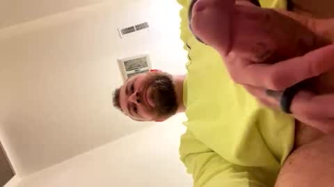 Snapshot of bigmacc15 chatting on 28, 10, 2025 bigmacc15 online show from 28, 10, 2025