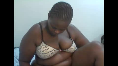 Snapshot of bigmama807715 chatting on 3, 2, 2026 bigmama807715 online show from 3, 2, 2026