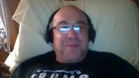 Snapshot of bigmike197167 chatting on 3, 4, 2026 bigmike197167 online show from 3, 4, 2026