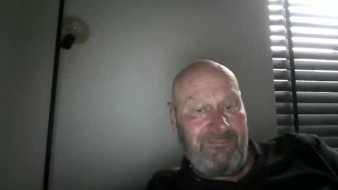 Snapshot of bigmike3339 chatting on 26, 3, 2026 bigmike3339 online show from 26, 3, 2026