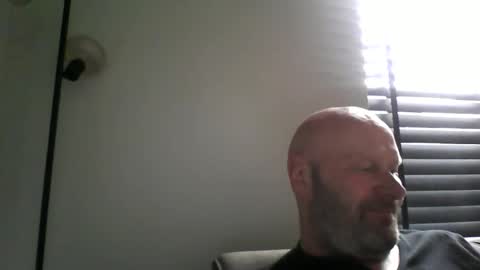 Snapshot of bigmike3339 chatting on 16, 4, 2026 bigmike3339 online show from 16, 4, 2026