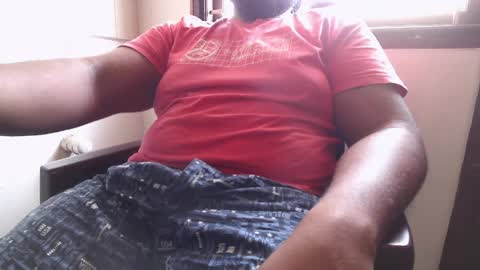 bignaturaldesi online show from 9, 4, 2026