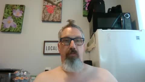 Snapshot of bignhard69_ chatting on 1, 10, 2025 Bignhard696 online show from 1, 10, 2025