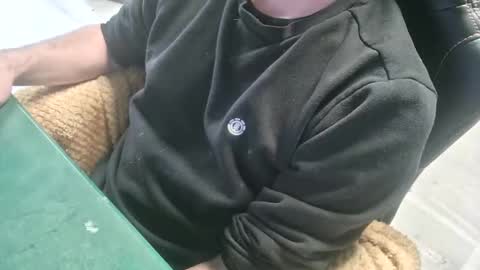 Snapshot of bigpeepdude chatting on 30, 9, 2025 bigpeepdude online show from 30, 9, 2025