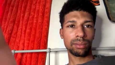 Snapshot of bigprettydick777 chatting on 17, 5, 2026 bigprettydick777 online show from 17, 5, 2026