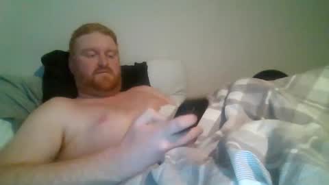 Snapshot of bigred92899 chatting on 27, 4, 2026 bigred92899 online show from 27, 4, 2026