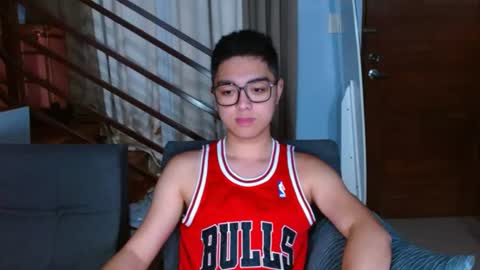 Snapshot of bigshowforyouxx chatting on 17, 6, 2026 Jay online show from 17, 6, 2026