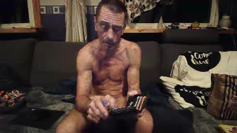 Snapshot of bigswe1 chatting on 5, 1, 2025 bigswe1 online show from 5, 1, 2025