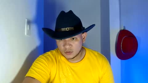 Snapshot of bigthick_blackcock chatting on 15, 6, 2026 MANUEL online show from 15, 6, 2026