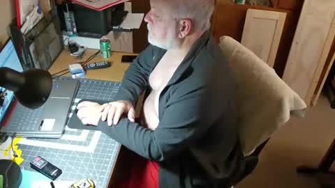 Snapshot of bigthump9999 chatting on 5, 1, 2025 bigthump9999 online show from 5, 1, 2025