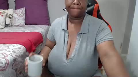 Snapshot of bigtitshornygirlxxx chatting on 16, 3, 2026 Lona online show from 16, 3, 2026