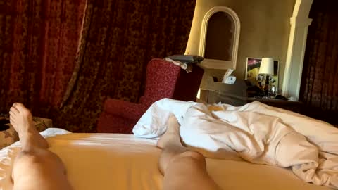 bigukphallus online show from 3, 12, 2024