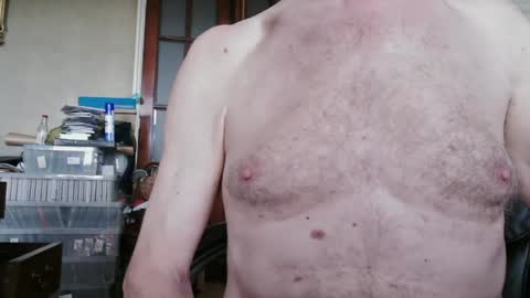 Snapshot of bigukphallus chatting on 18, 6, 2026 bigukphallus online show from 18, 6, 2026