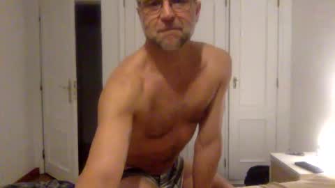Snapshot of bigvega79 chatting on 11, 4, 2026 bigvega79 online show from 11, 4, 2026