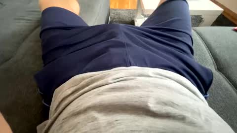 Snapshot of bigwhitecock_1989 chatting on 2, 12, 2024 bigwhitecock_1989 online show from 2, 12, 2024