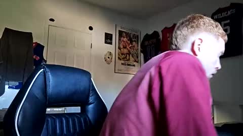 Snapshot of bigwhited2115 chatting on 15, 1, 2026 Onlyfans redheadedwhitedick online show from 15, 1, 2026