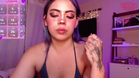 Snapshot of biigbooty_ chatting on 25, 1, 2025 biigbooty_ online show from 25, 1, 2025