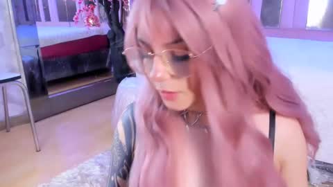 Snapshot of biizzy_noar chatting on 20, 9, 2025 Biizzy online show from 20, 9, 2025