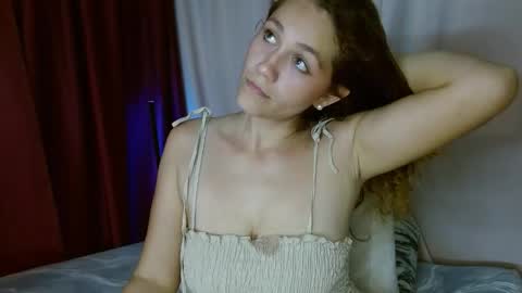 Snapshot of biki_sensual chatting on 23, 3, 2026 hi soy natural girl biki online show from 23, 3, 2026