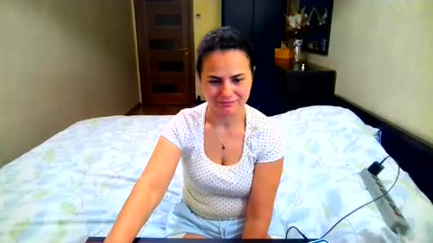 Snapshot of bililay chatting on 23, 5, 2026 DOM NIKA online show from 23, 5, 2026