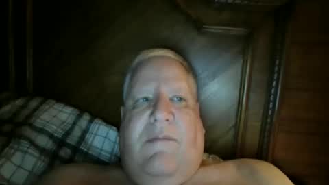 Snapshot of billernest99 chatting on 17, 12, 2025 billernest99 online show from 17, 12, 2025