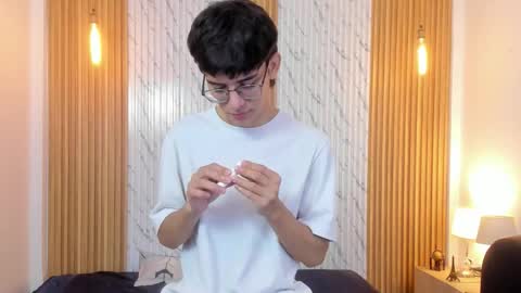 Snapshot of billie_jr chatting on 28, 11, 2025 Billie online show from 28, 11, 2025