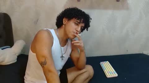 Snapshot of billie_yei chatting on 7, 10, 2025 billie_yei online show from 7, 10, 2025