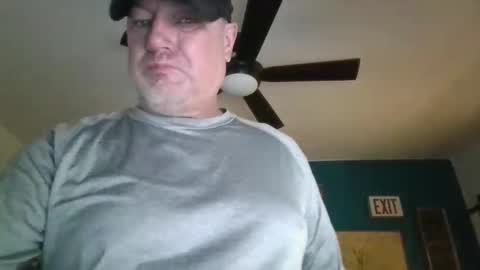 Snapshot of billjames55 chatting on 19, 4, 2026 billjames55 online show from 19, 4, 2026