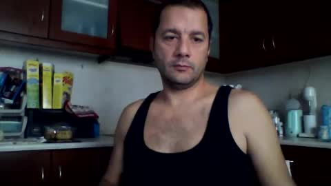 Snapshot of billos26 chatting on 2, 12, 2025 billys greece online show from 2, 12, 2025