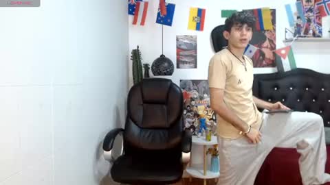 Snapshot of billy_wild chatting on 28, 6, 2026 billy wild online show from 28, 6, 2026