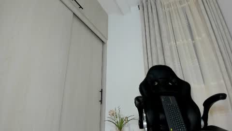 Snapshot of biscuit_oliva_ chatting on 20, 6, 2026 Biscuit oliva online show from 20, 6, 2026