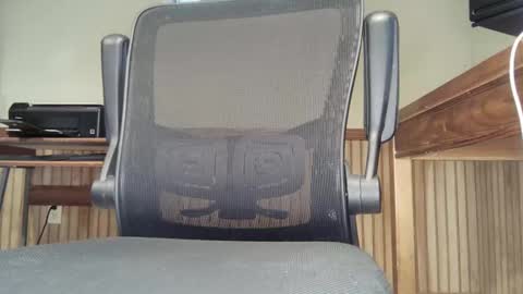 Snapshot of bisensualboy chatting on 2, 12, 2024 bisensualboy online show from 2, 12, 2024