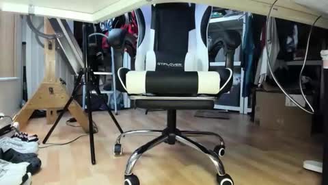 Snapshot of bisexualjay chatting on 6, 1, 2026 bisexualjay online show from 6, 1, 2026