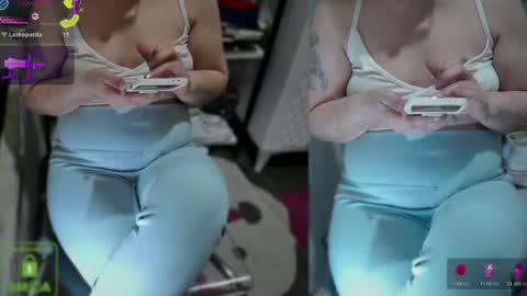 Snapshot of bisexyeliz35 chatting on 5, 3, 2026 bisex woman online show from 5, 3, 2026